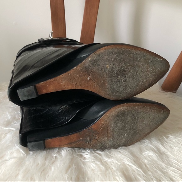 SOLD💥 GIVENCHY Eel Shark Lock Boots 38 - Picture 7 of 8